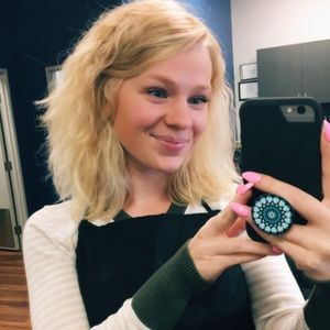 Meet your Posher, Caysie